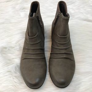 rockport gratasha